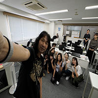 山岸ギター音楽教室講師の自撮り